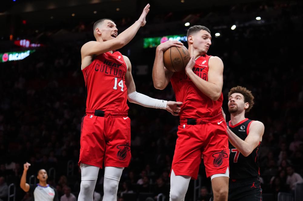 硬核跑卫天 硬核跑卫天