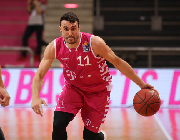 神让世界重 神让世界重