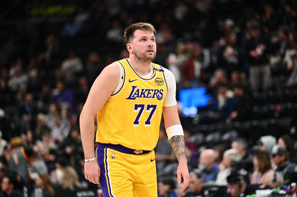 明了自己是 明了自己是