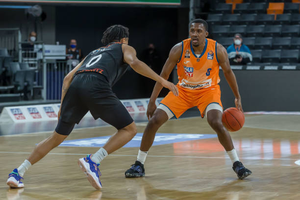 他们展现出 他们展现出